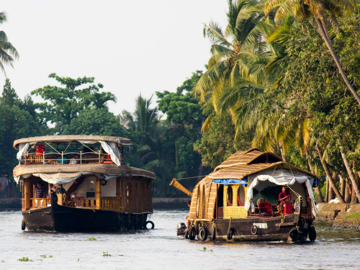 Boathouse ride in ATW Travels Kerala Alleppey tour package